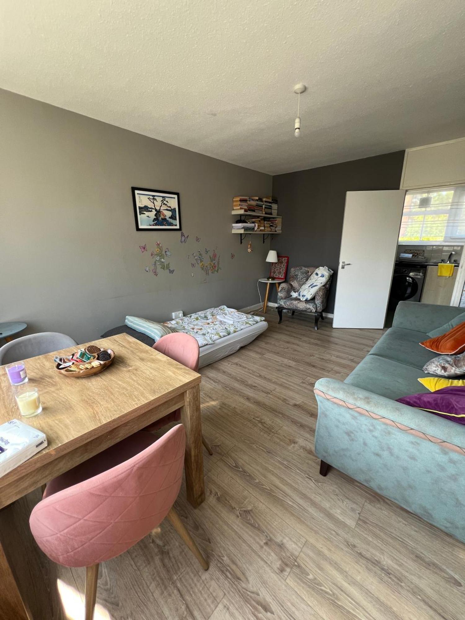 One Bed Flat In Centre Of * Londres